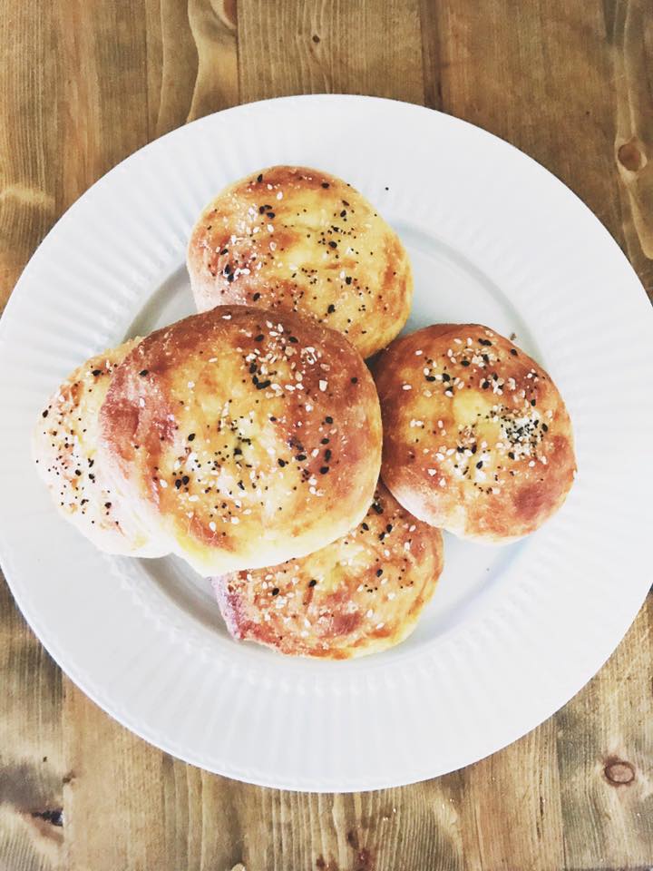 Keto Gluten Free Bagels With FatHead Dough Ketowomenwin